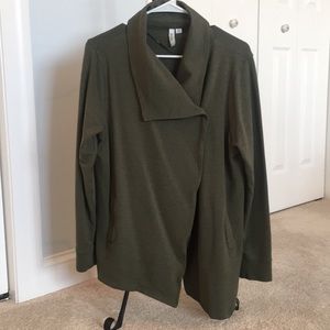Kensie Extra Large Dark Olive Cardigan
